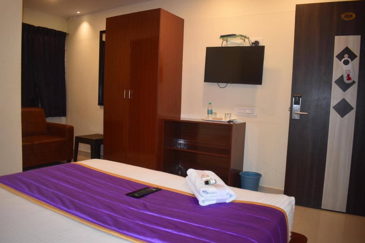 Hotel Ur Comforts Jayanagar Bengaluru Zewnętrze zdjęcie