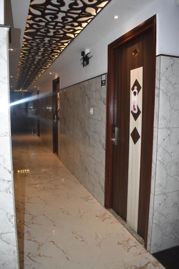 Hotel Ur Comforts Jayanagar Bengaluru Zewnętrze zdjęcie