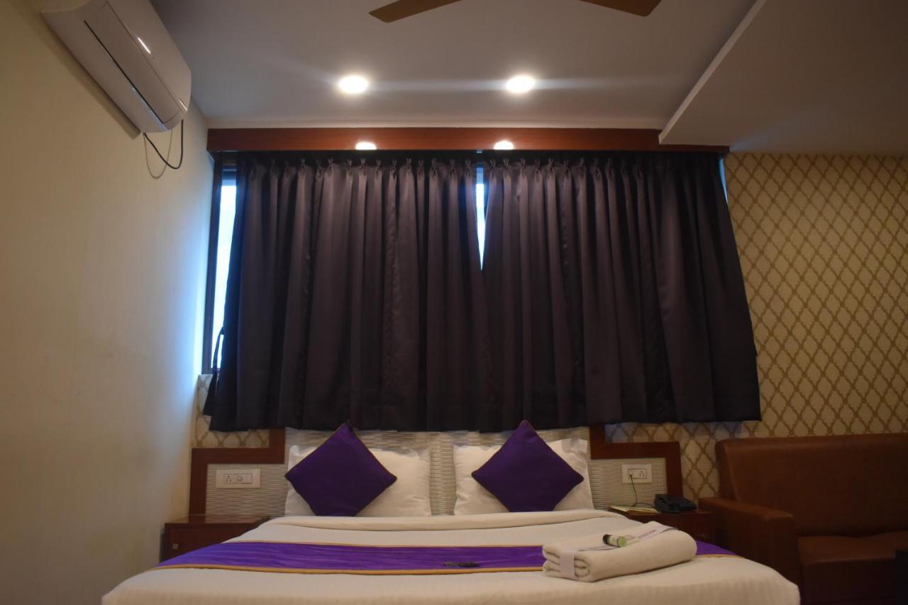 Hotel Ur Comforts Jayanagar Bengaluru Zewnętrze zdjęcie