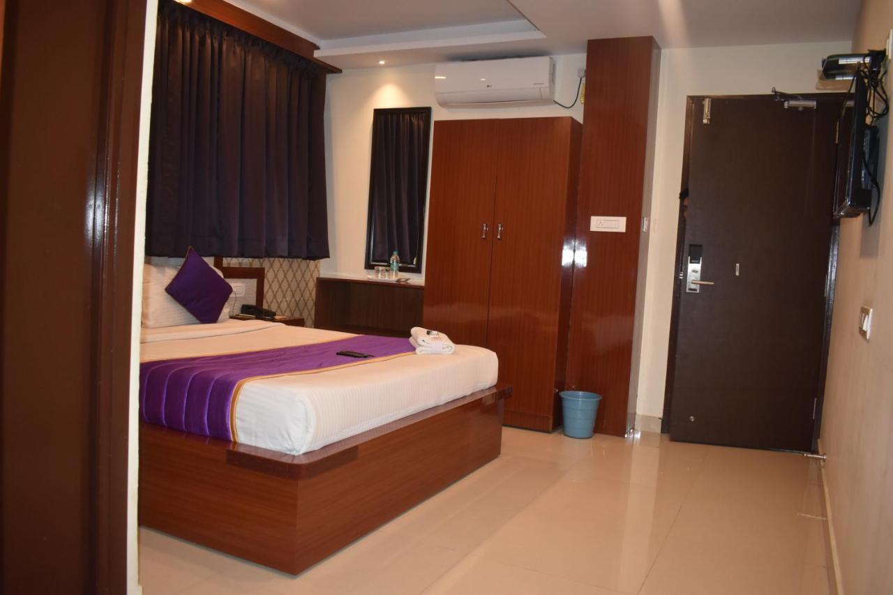 Hotel Ur Comforts Jayanagar Bengaluru Zewnętrze zdjęcie